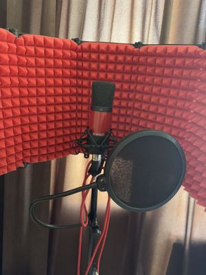 Focusrite Scarlet 2i2