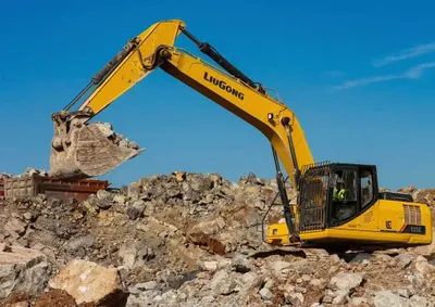 Карьер учун 1,4 кубалик экскаватор CLG925E. Олдиндан туловсиз кредит!