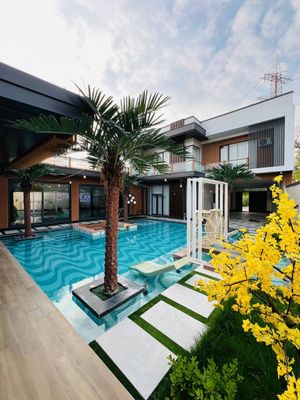 Dacha modern havus 20 kishili Oilaviy ulfatla uchun ichkiliksz dach