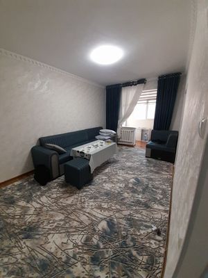 Chilonzor 9kvartal 2 xonali kvartira Studentlarga. Bez Makler