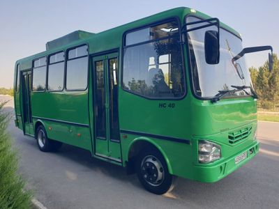 Avtobus isuzu Hc40