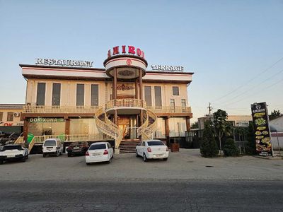 2 qavatli restoran barcha jihozlari bilan birga sotiladi.
