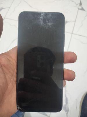 Redmi 9 C 4gbga 128 750.000soʻm oʻtib kami bor