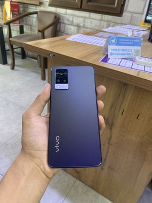 Vivo V21 8+4 128 gb в идеальном состоянии