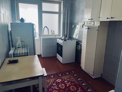 Продаётся 3 ком. 4 этаж кирпич, сушилка, с мебелью