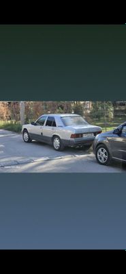 Mercedes benz 190 e