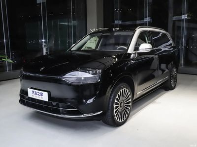 AITO M9 hybrid 2025