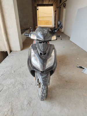 Skuter situladi 80 kubalik rasxodi 100 km 3l