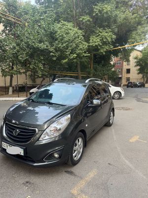Продам Chevrolet Spark, 2019, GK2, A/T, Full Navarot.