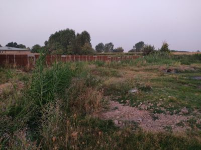 Yer sotiladi Qibray tumani