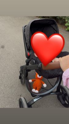 Продаётся  коляска 3в1 срочно