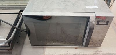 Mikro toʻlqinli pech Panasonic
