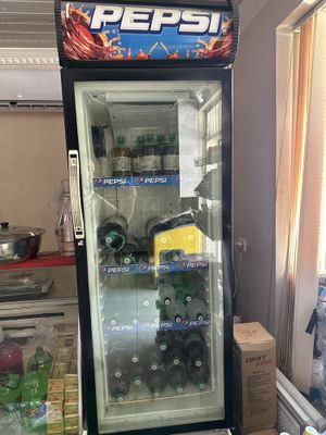Holodilnik pepsi qilingan