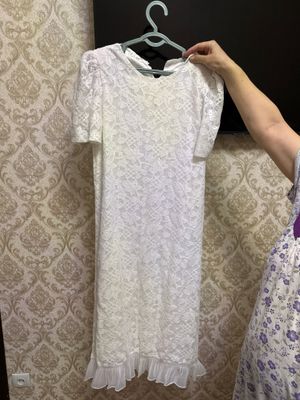 Платье белое