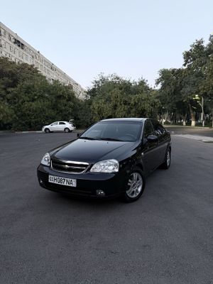 Chevrolet Lacetti; 2011 yil