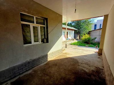 Продаётся дом 7,2 сотих, 4 комн + кухня + подвал
