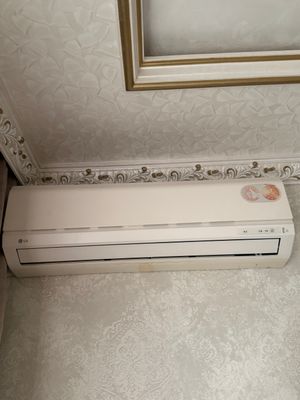 Кондиционер ишлиди ахволи урта яхши музлатади