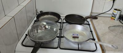 Сковородки- времени СССР.