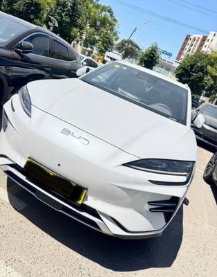 BYD chempion 605km Notariusli 1 yil garantiya