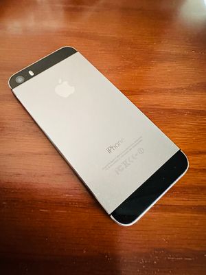 Продается телефон IPhone 5S