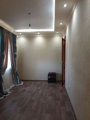 chirchik 4 mikrorayon 2 xonali arenda maklerlar bezovta qilmasin