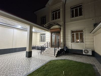 Medgaradok Yengi Toshmi (медгорадок) 3.5 sotih uchaska 9 hona
