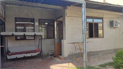 Янгиобод 3.8 соток 5 хона фасад15 и рядом есть 21 фасад под коттеджы!!