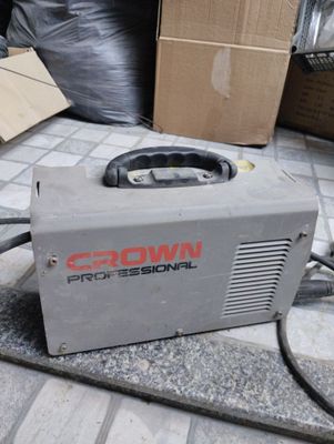 Crown svarka aparat. Сварочный аппарат