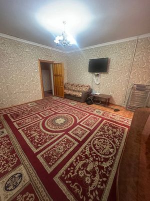 Чилонзорда қизларга шерикчиликка 1 хонали уй (без маклер)