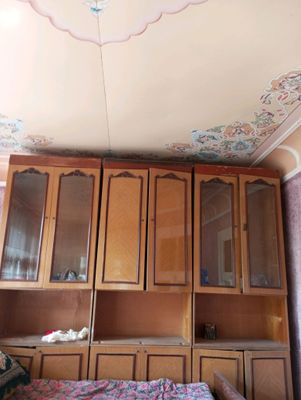Shu sitenksa sotiladi narhi kelishiladi
