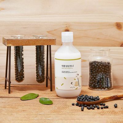 Питательный тонер для лица на основе сои Soybean Nourishing Toner ROUND LAB