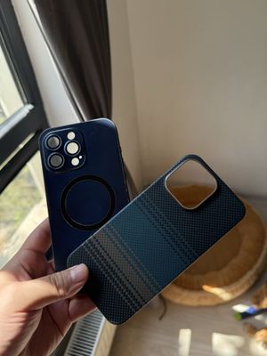 Продам кейсы на iPhone 15 Pro Max