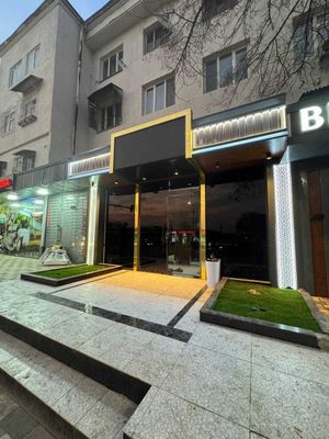 Продается Евро офис с мебелью и с готовым арендатором Виза центр 80м2
