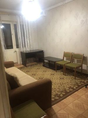 Аренда Юнусабад-14 метро 2/2/5 петушок
