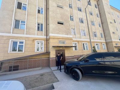 Kvartira sotiladi 2 xonali