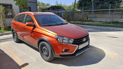 Продается Lada vesta sw cross