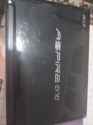 Aspire 0ne нетбук