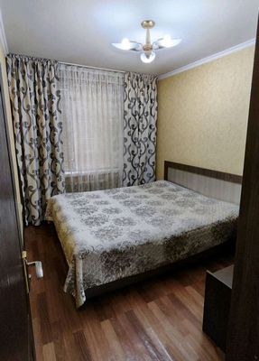 продам чиланзар 26.  трёх комнатная