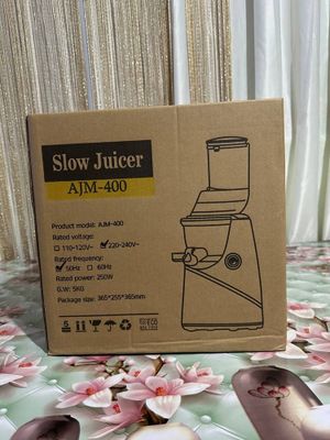 AJM 400 Slow juicer