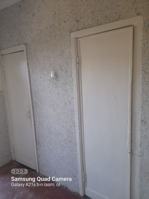 Eski eshiklar bor sotiladi kelishamiz