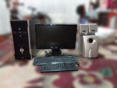 Компьютер FUJITSU