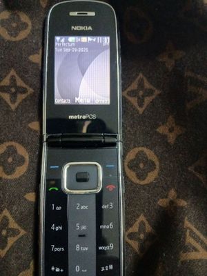 Assalom alekum telefon sotiladi Original Nokia 3605 10Soat ishlagan