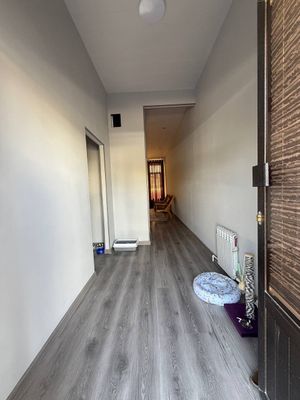 Продаётся двухэтажный дом на участке 2 сотки