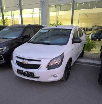 Chevrolet Cobalt midnight 2025