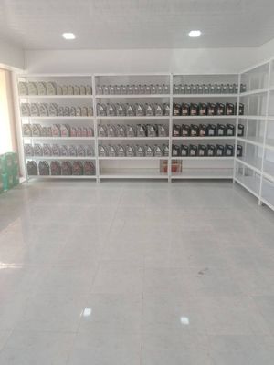 Polkala sotiladi biznes magazinchila uchun xar biri 3 milliondan