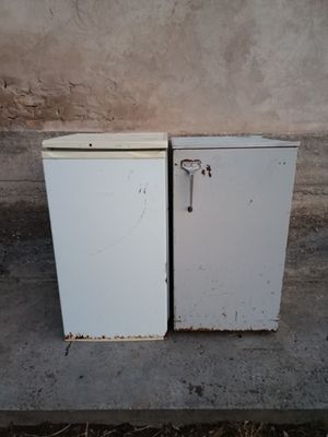 Холодильники цена: договорная