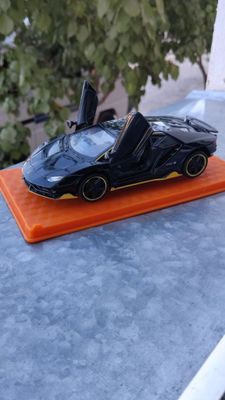 "Lamborghini Centanario" 1:32 oʼlcham