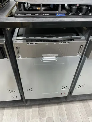 встраиваемая посудомоечная машина Ziffler !! .,