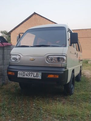 Radnoy Damas sotiladi