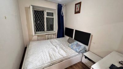 Shota Rustaveli koʻchasida kvartira bor sherglikka beraman